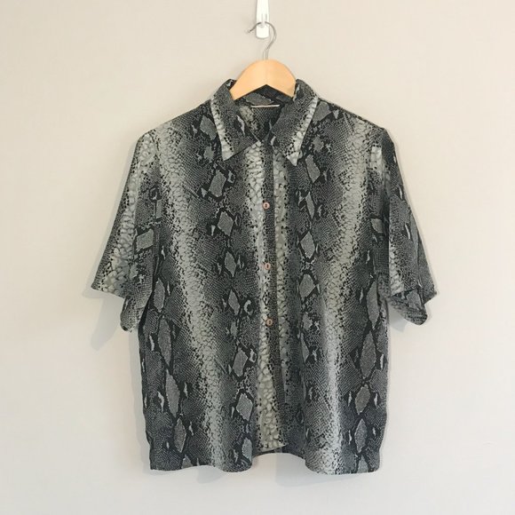 Vintage Tops - Vintage | Neutral Snake Print Shirt